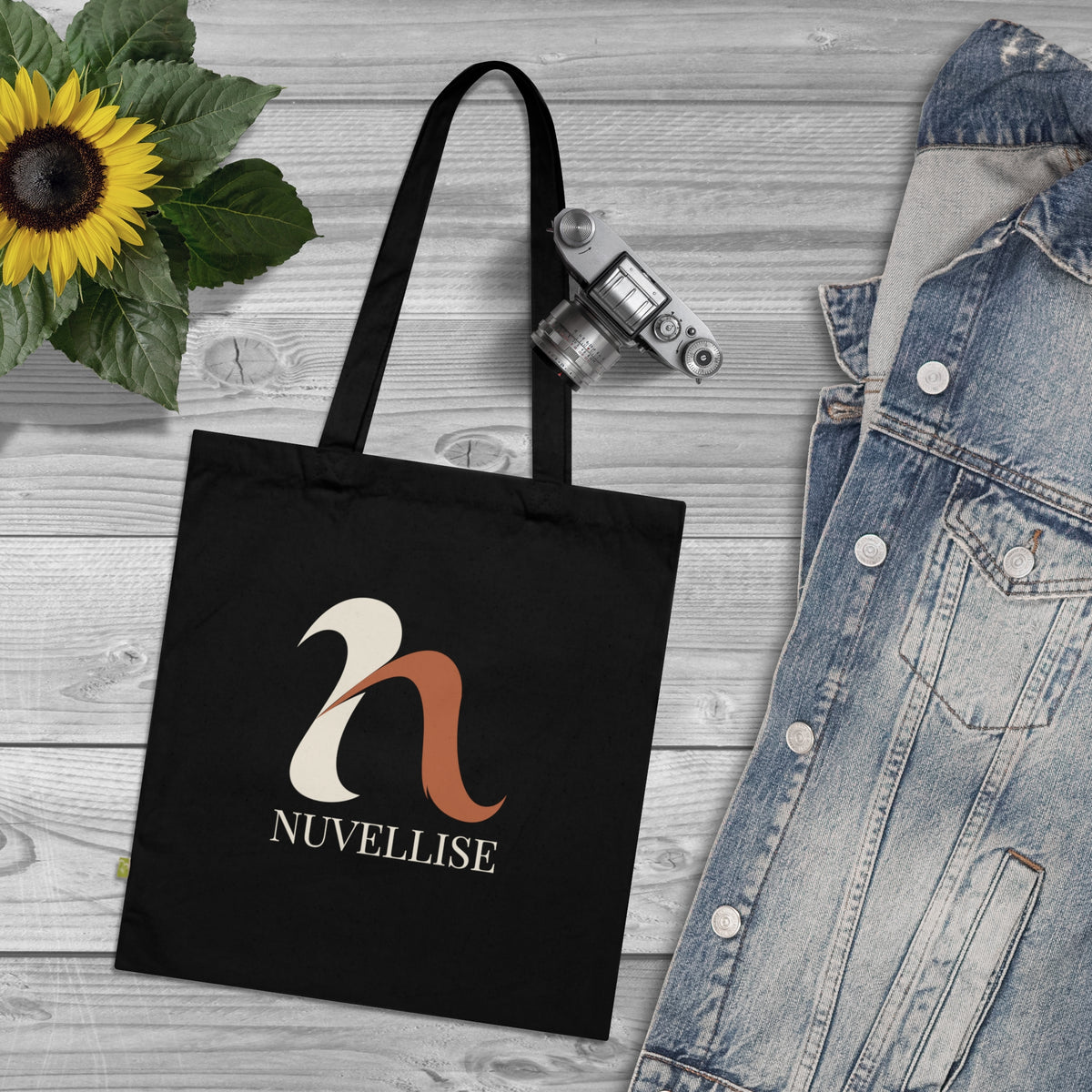 Schwarze NUVELLISE Flow Stofftasche aus Bio-Baumwoll-Canvas